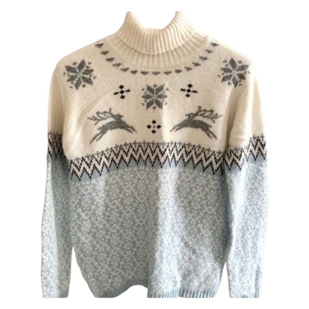 Turtleneck Pastel Blue Skiing Reindeer Sweater Sz Small